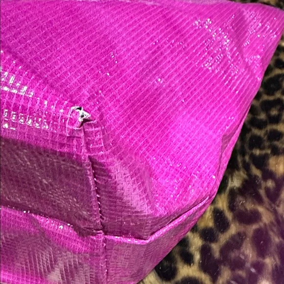 RAREFORM Stylish Pink and White Tote Bag. Made from recycled billboards. - Picture 4 of 8